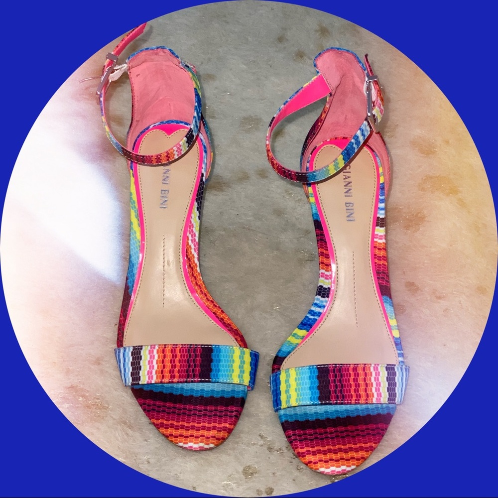 Gianni Bini Maye Heel Size 7